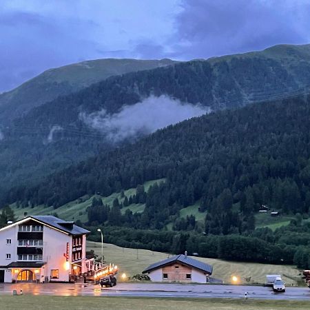 Hotel Restaurant Gommerhof Reckingen Zewnętrze zdjęcie