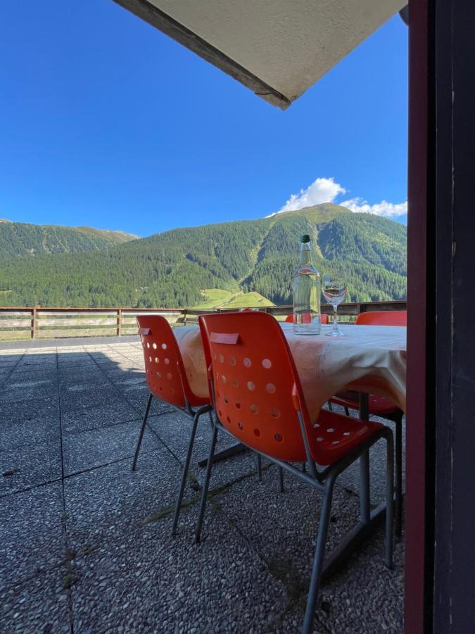 Hotel Restaurant Gommerhof Reckingen Zewnętrze zdjęcie