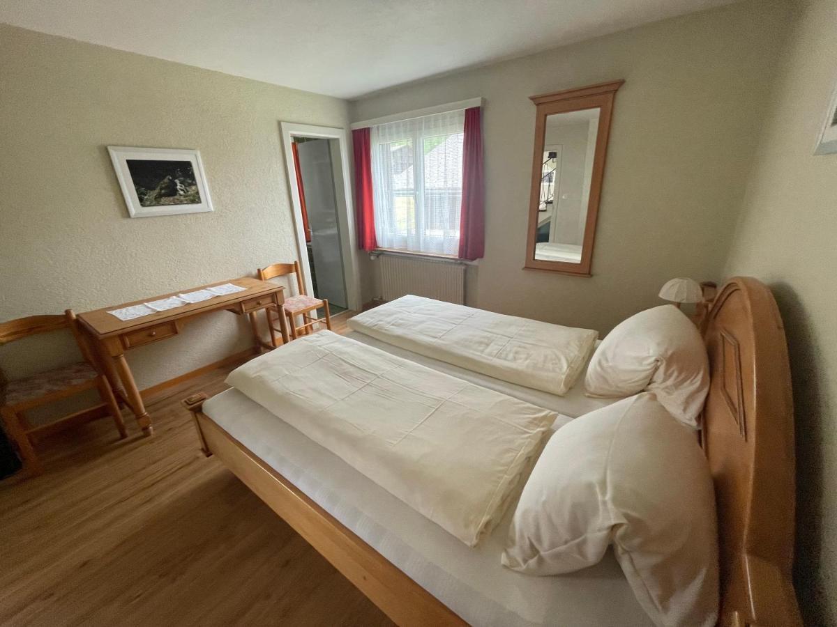 Hotel Restaurant Gommerhof Reckingen Pokój zdjęcie