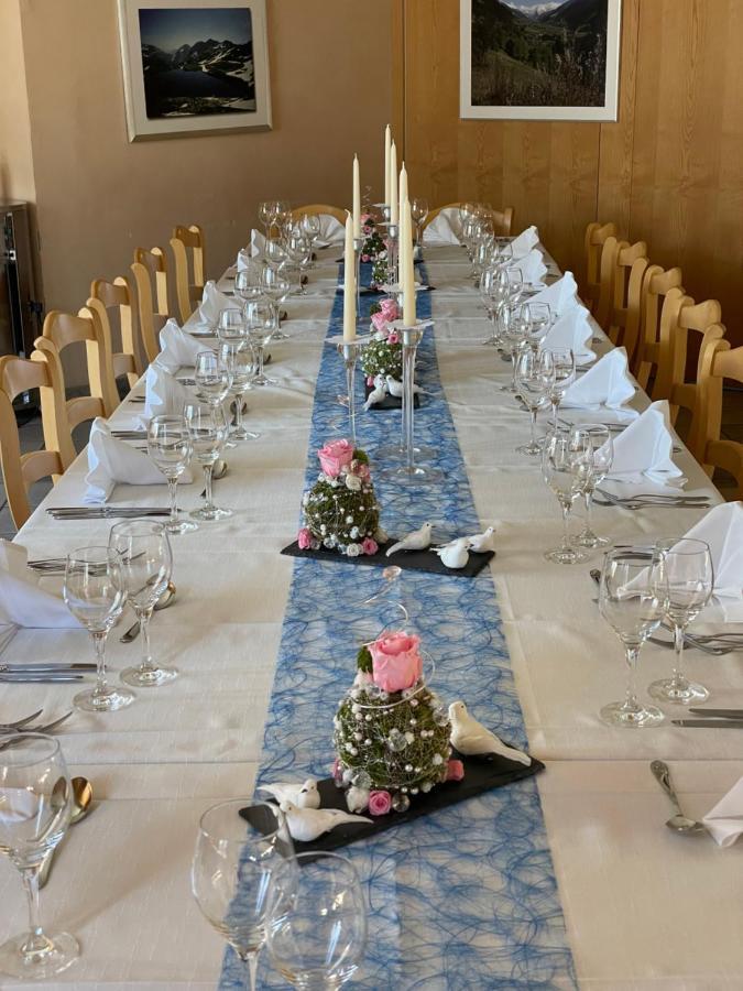 Hotel Restaurant Gommerhof Reckingen Zewnętrze zdjęcie